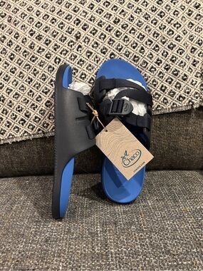 Chaco Kids Blue and Black Chillos Slide Sandals with Buckle Straps